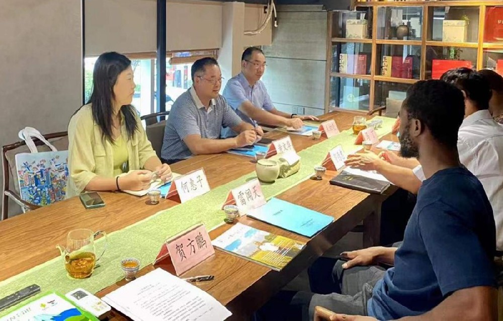 省商務(wù)廳外經(jīng)處調(diào)研、督導(dǎo)岡比亞（湖北）境外經(jīng)貿(mào)合作區(qū)建設(shè)